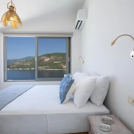 Sophia-private Sea Access