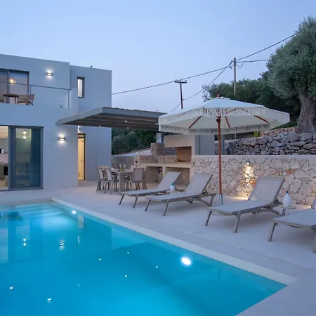 וילה Sophia-private Sea Access Marandokhórion